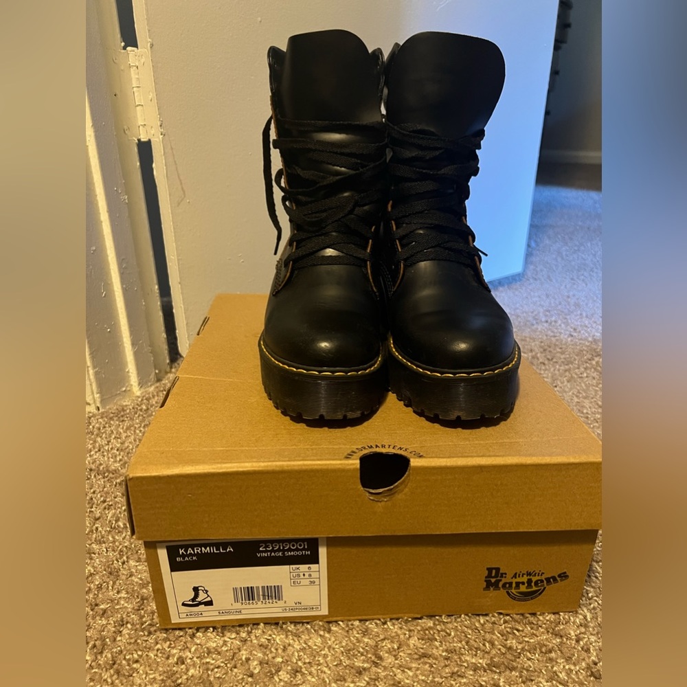 Karmilla Doc Martens Size 8